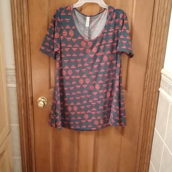 Clothes - Picture 4 of 4